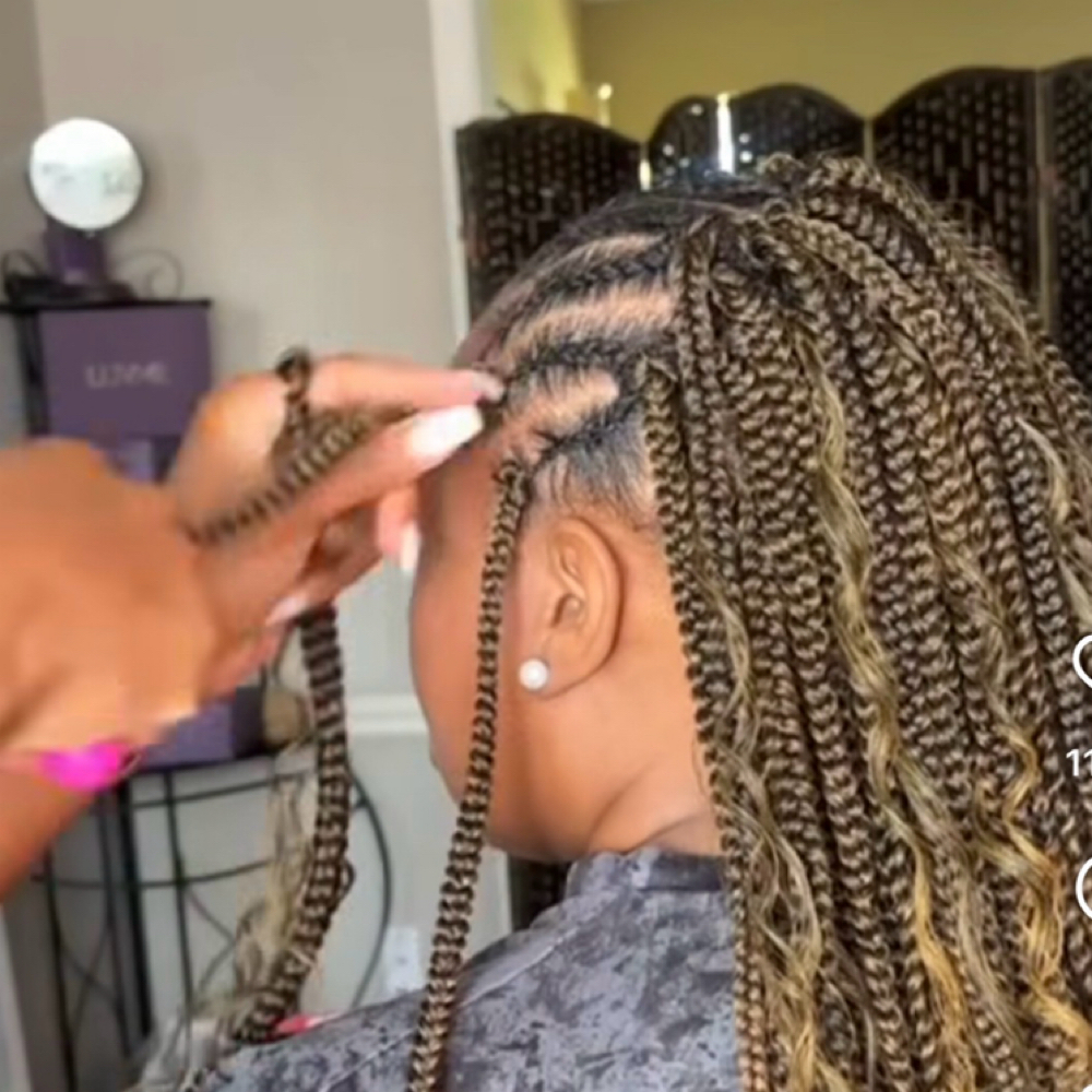 Crochet Hair Also Provided at Afrokreyol braiding salon in Plantation, FL