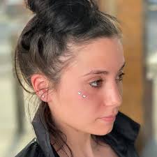 Anti Eyebrow