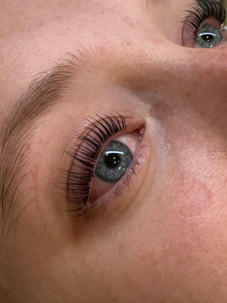 Eyelash Tinting