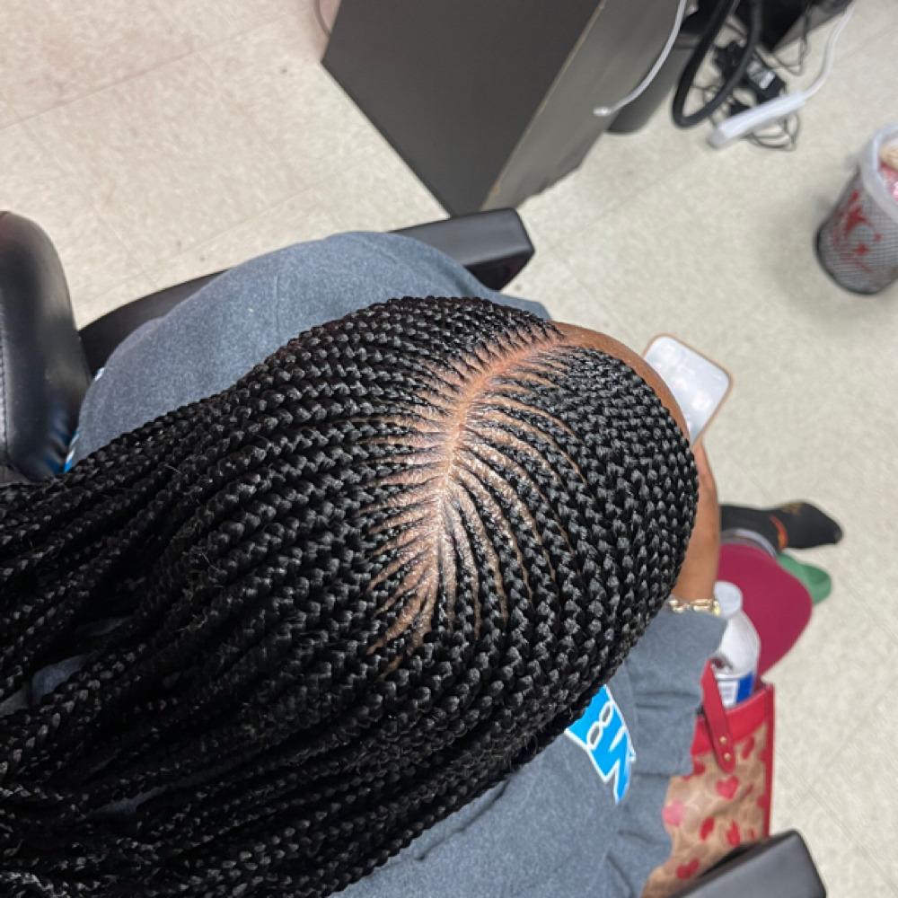 3 Layers feed in at Tks Beauty Bar LLC in Memphis, TN