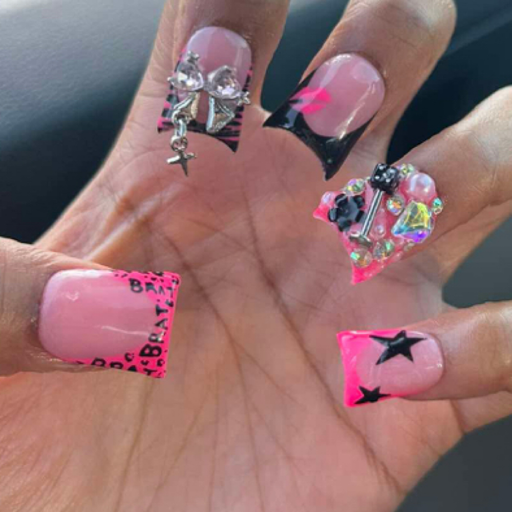 Press On Nail Application at Tmnailz in Jonesboro, GA