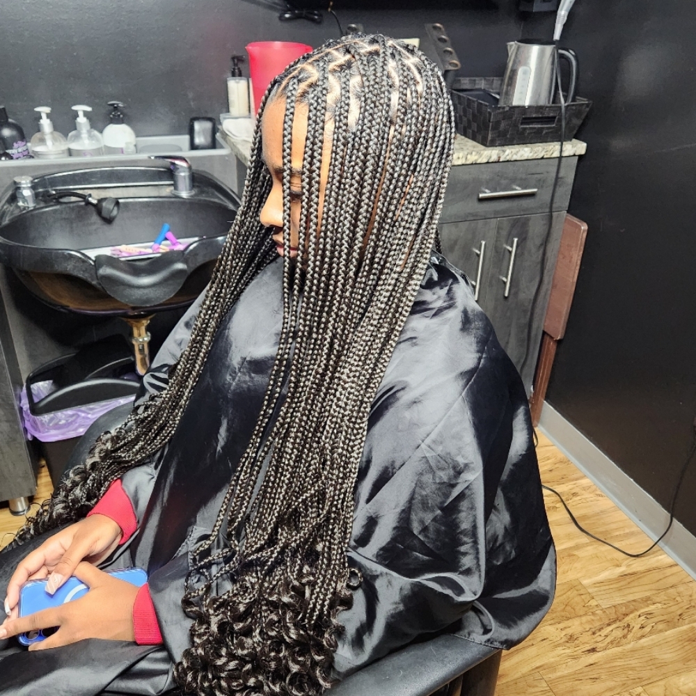 SMedium Knotless Braids at Empire Beauty Bar in Cincinnati, OH