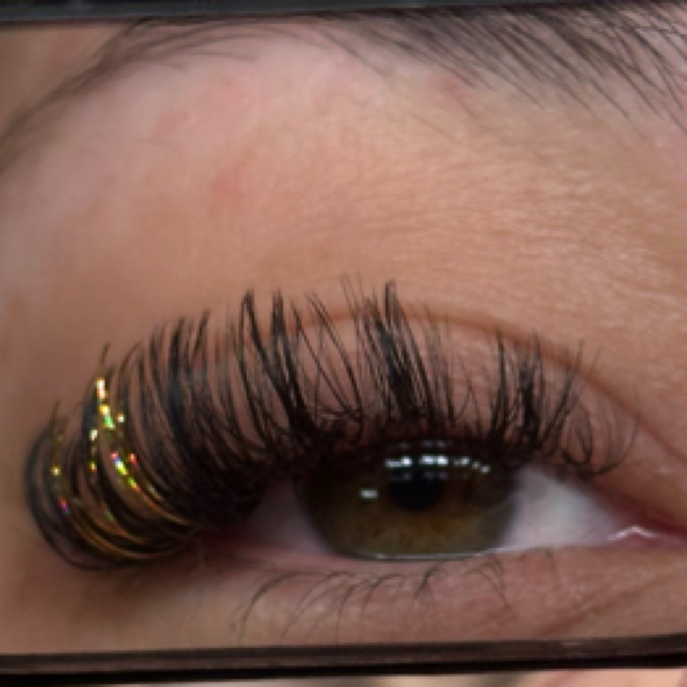 Tinsel Lash Extension at Beauty X Janessa in Austintown, OH