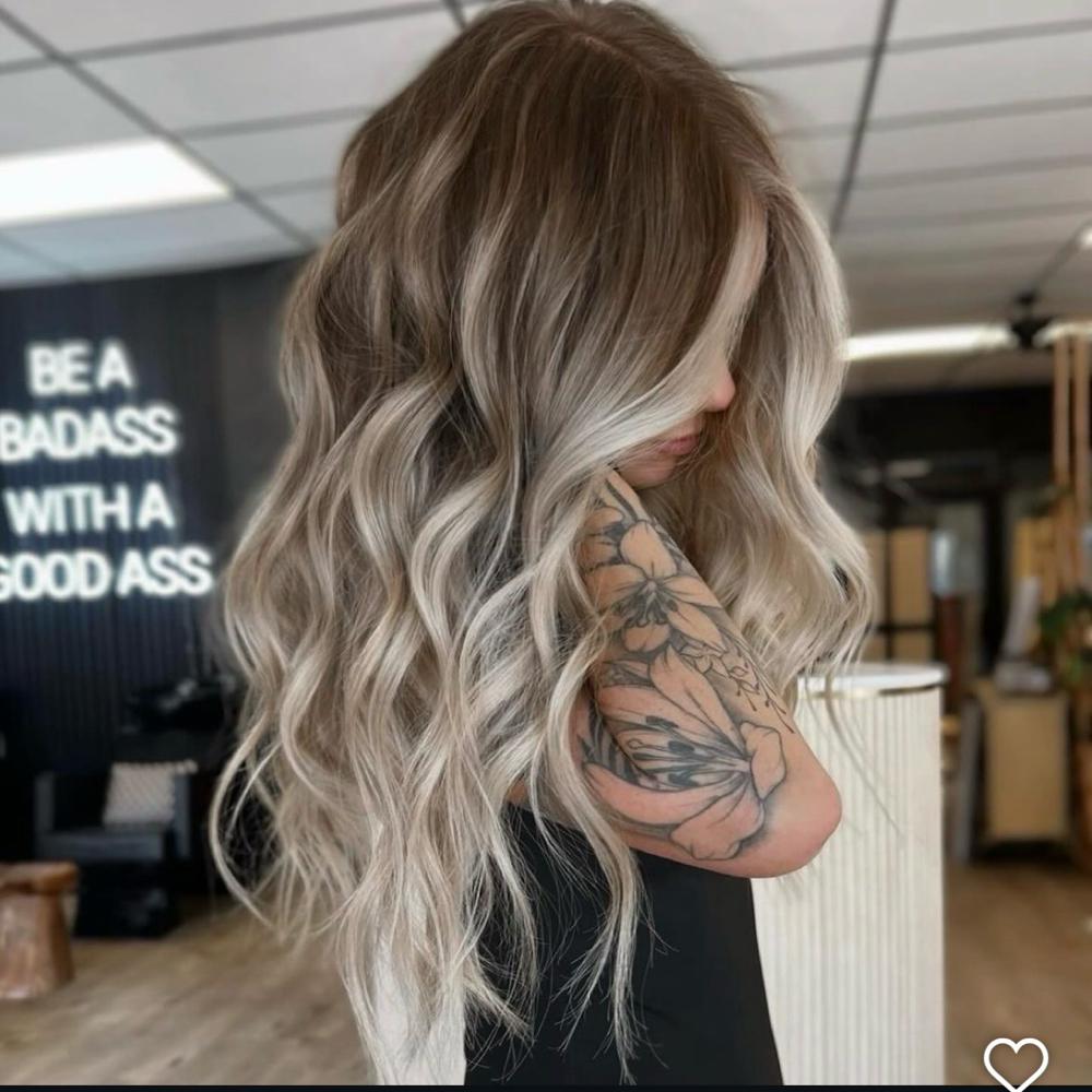 Blonding / Lowlights