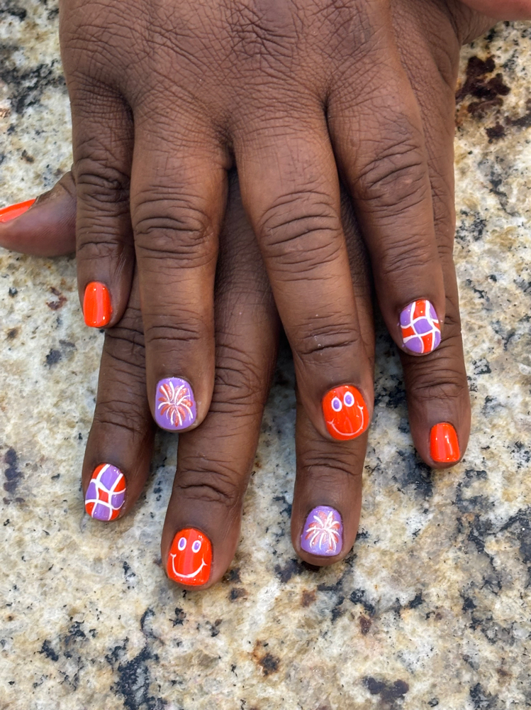 Detailed Nail Art