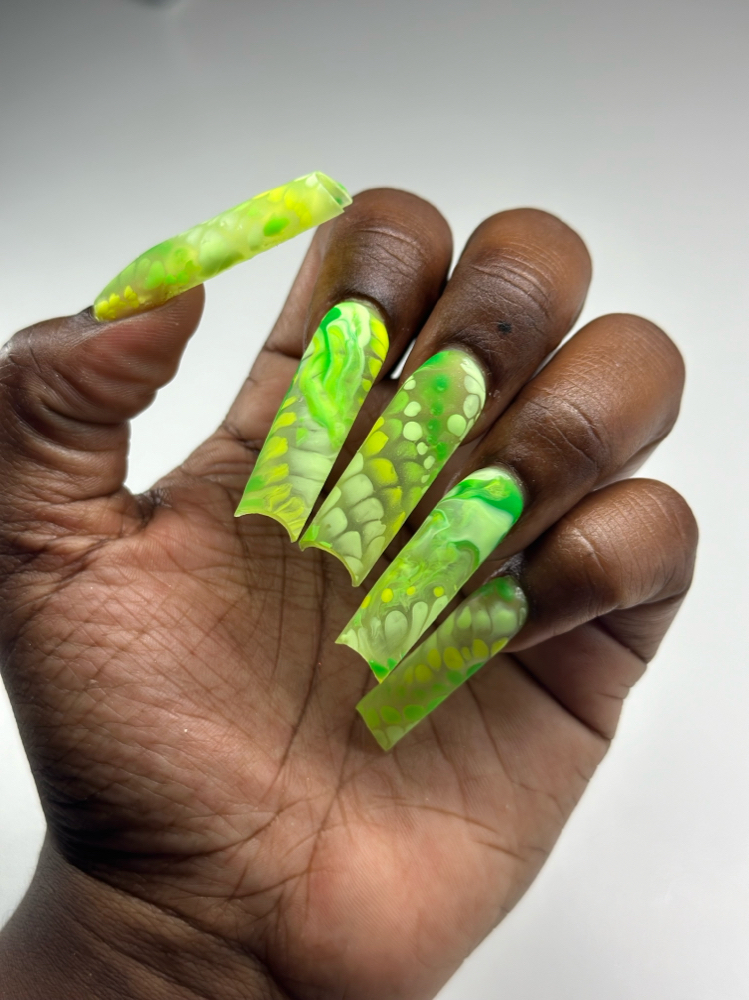 𝑪𝒖𝒔𝒕𝒐𝒎 𝑺𝒆𝒕 ᴹᴰ/ᴸ/ˣᴸ at Lewii Luxe Nails Cartel in Princeton, TX