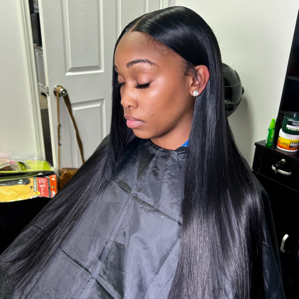 Closure Quick Weave at Laurielle Mitchell in Arlington, TX