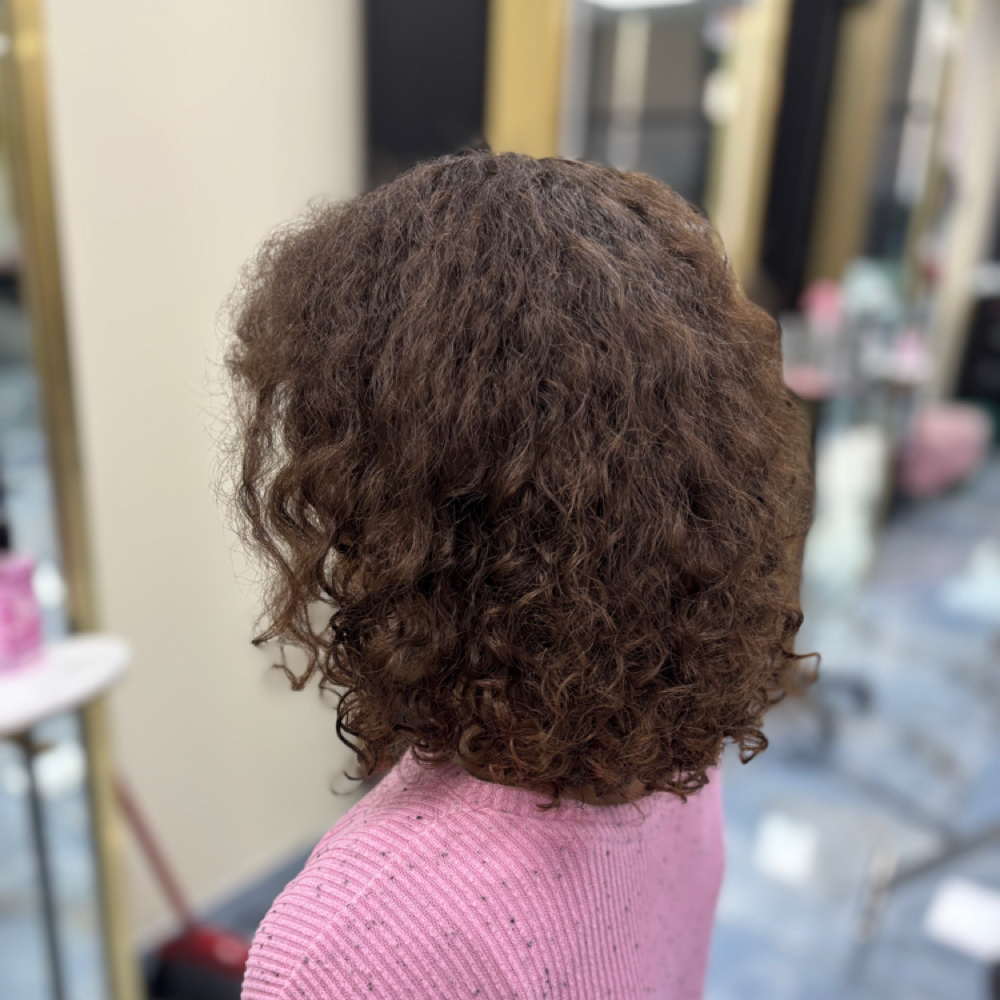 Girls Cut age 5-10. at thesalonbar in Tomball, TX