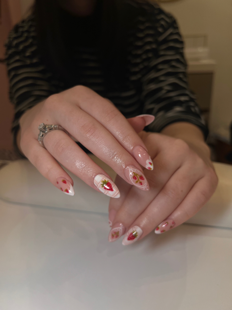 Gel X Mani