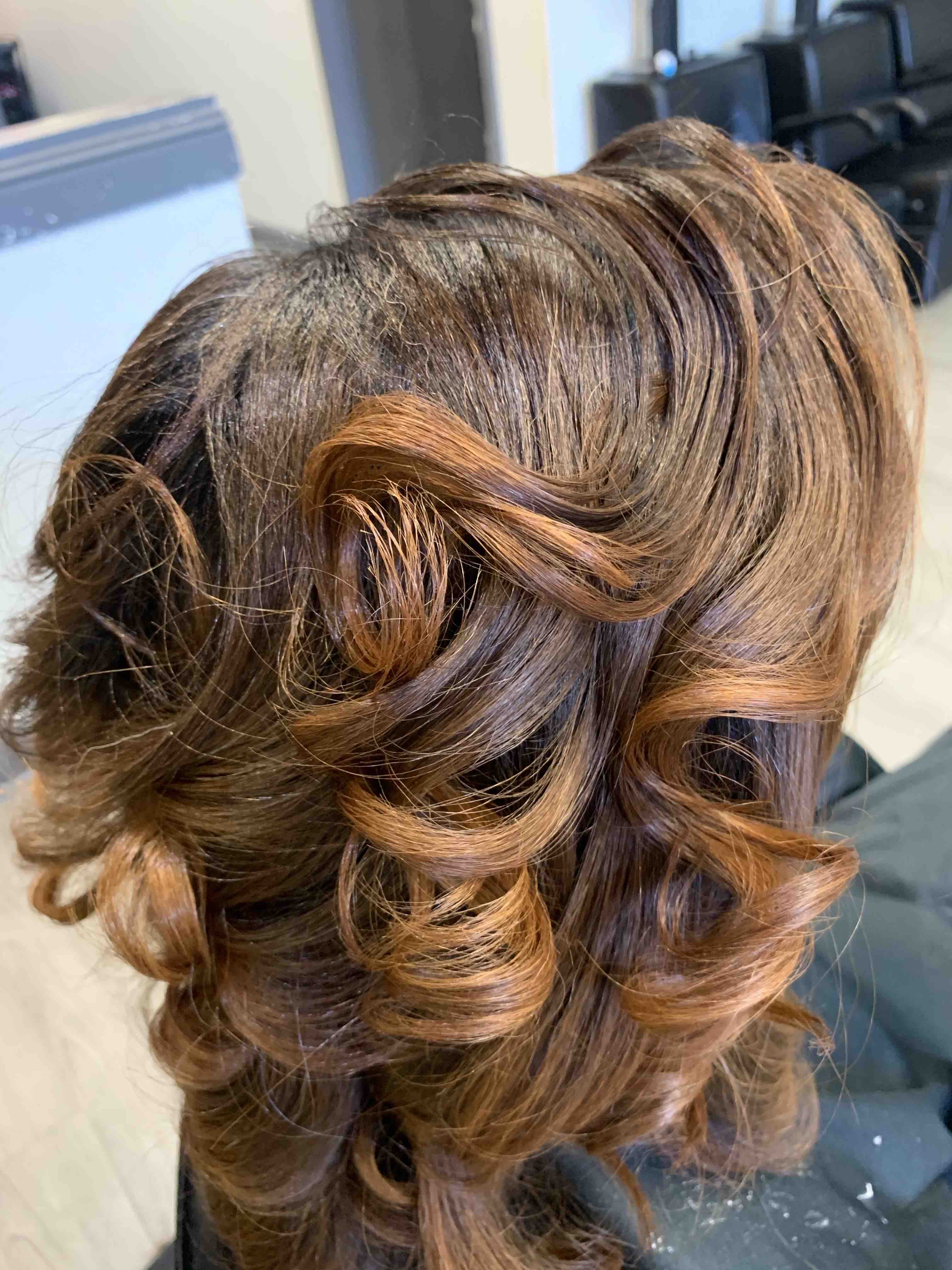 Ladies shampoo,conditioner,Style