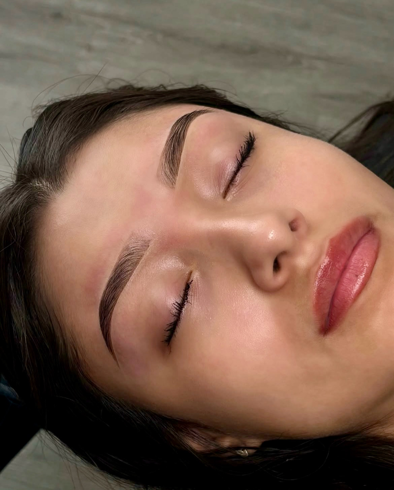 Full Eyebrow Service