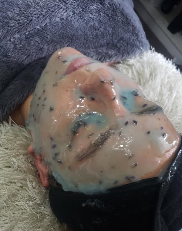 Hydro-Jelly Facial