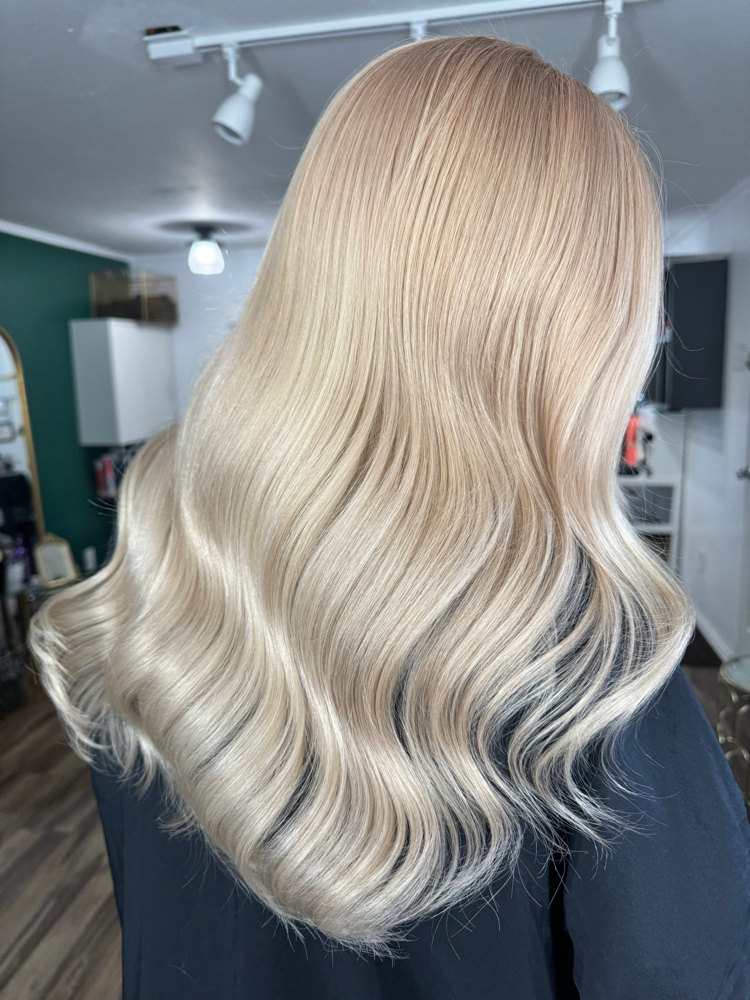 Global Blonding at Toriirose Hair Artistry in San Antonio, TX