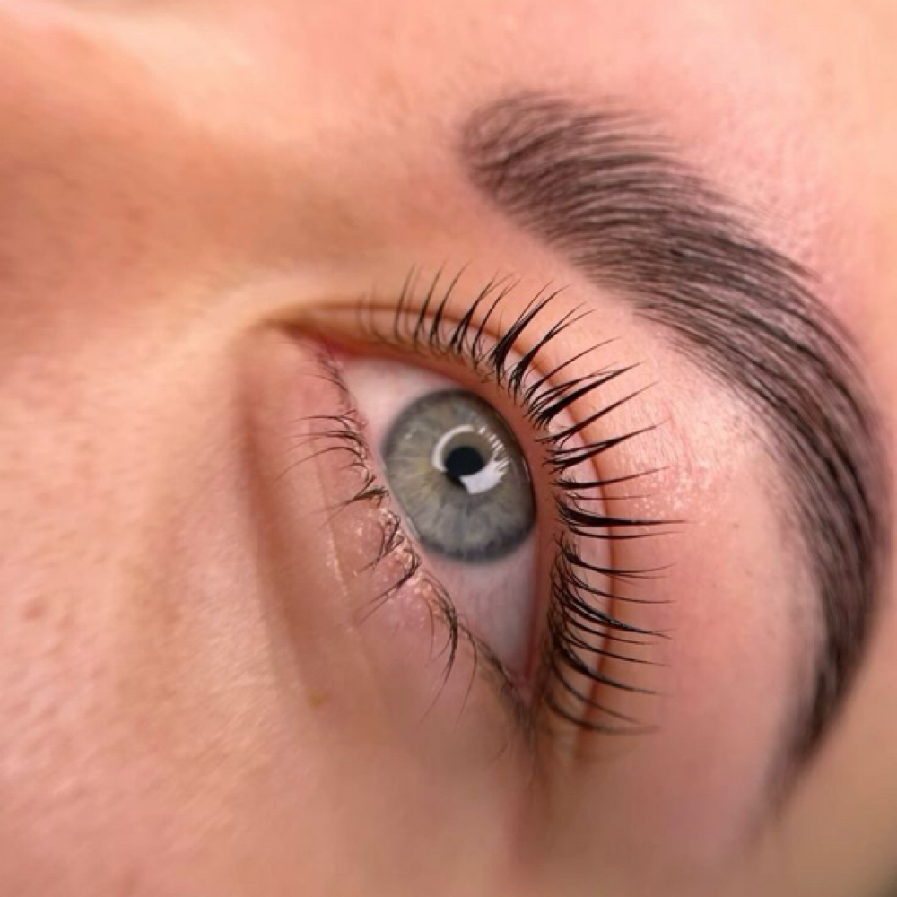 Lash Lift at Vélure in Miami, FL