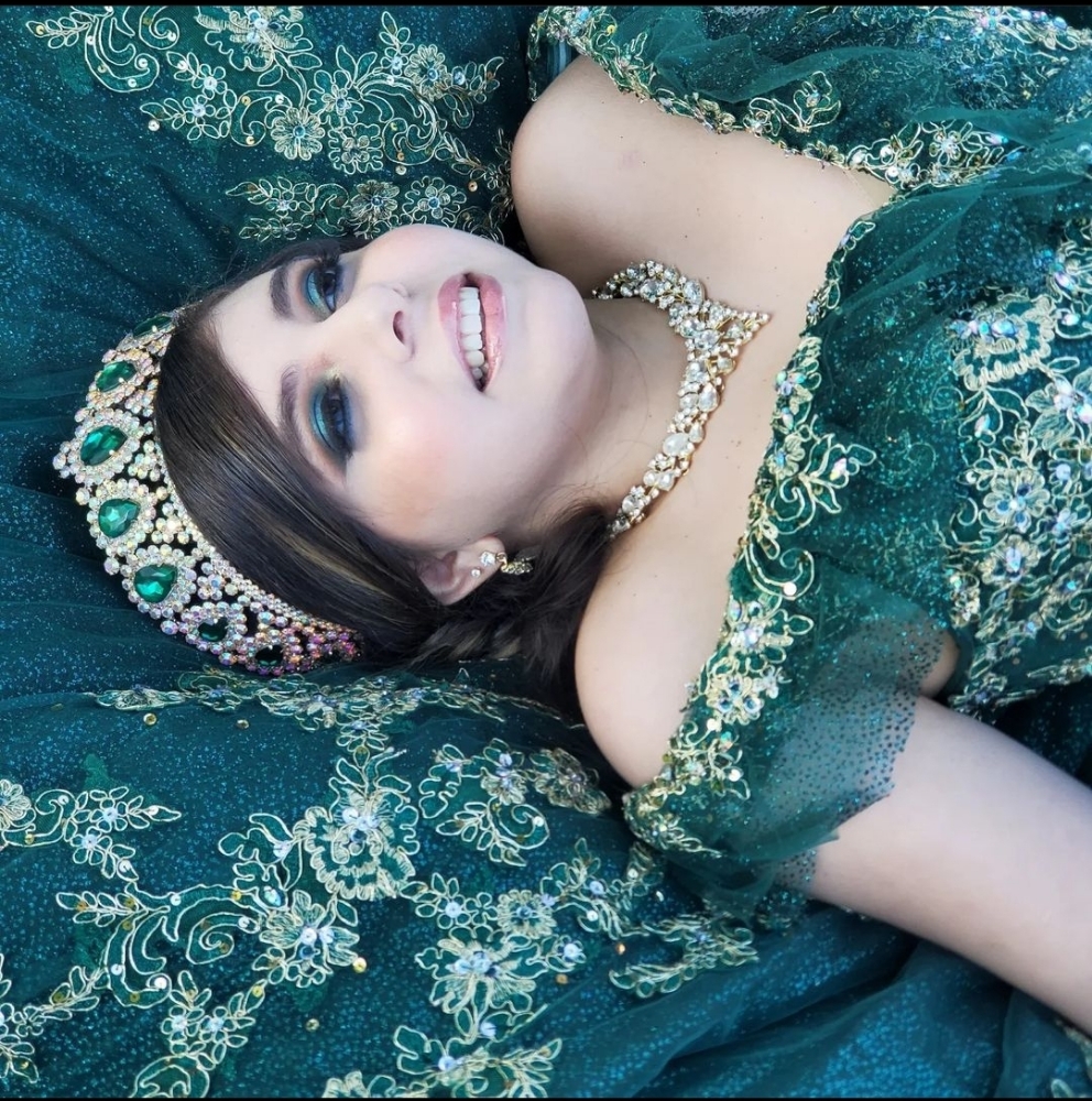 Private Artist Day Rate at Niki Rochelle in Detroit, MI