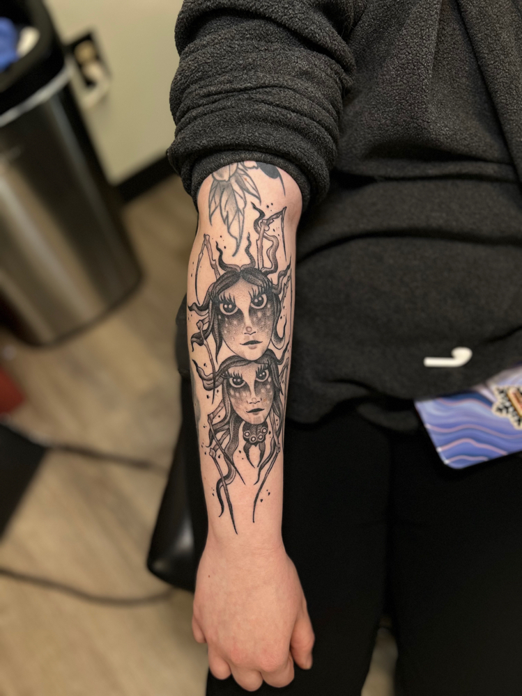 Tattoo Session 6hrs