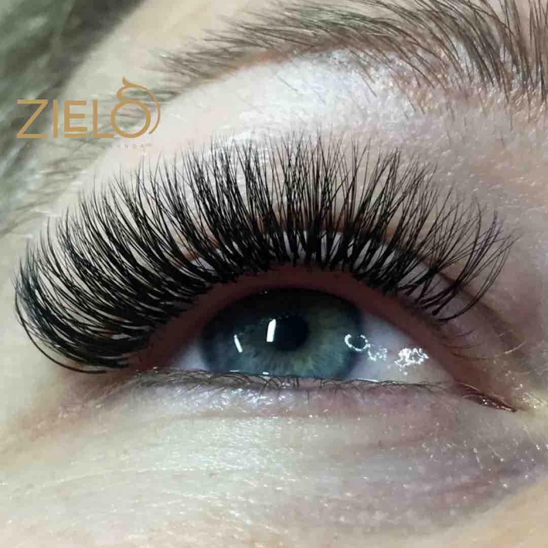 Volume Eyelash Extension