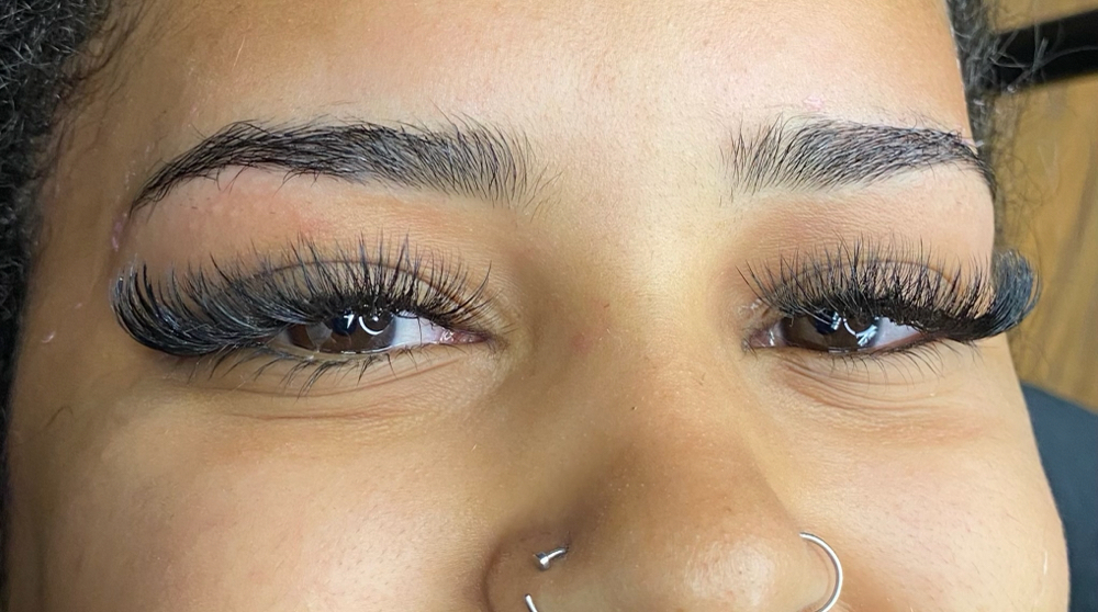 Customized Lash Extensions