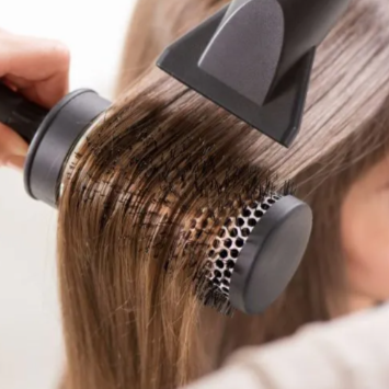 Shampoo/Blowdry at Laundry House Hair in Platte City, MO