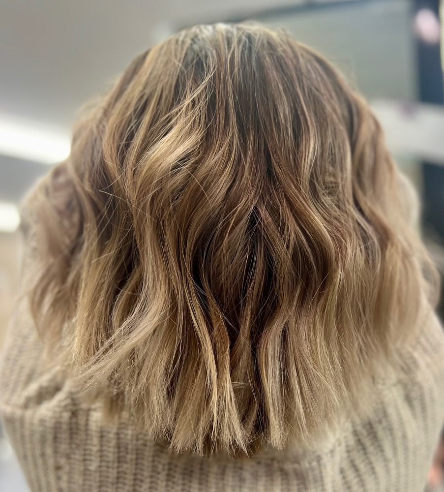 Custom Blonding Consultation