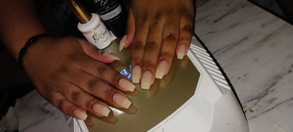 Hard Gel On. NATURAL Nails