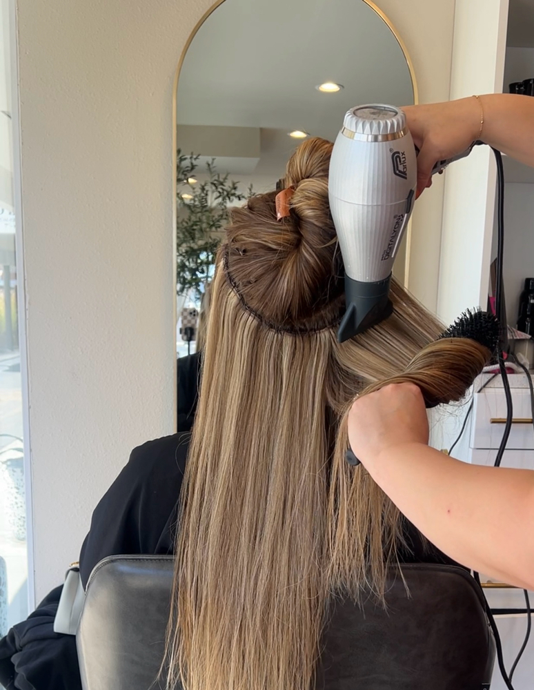 Blow Dry W/Extensions