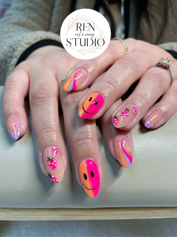 Detailed Nail Art
