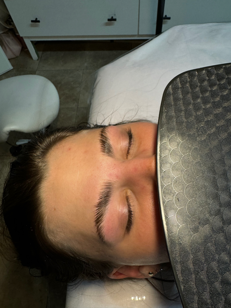 Brow Lamination