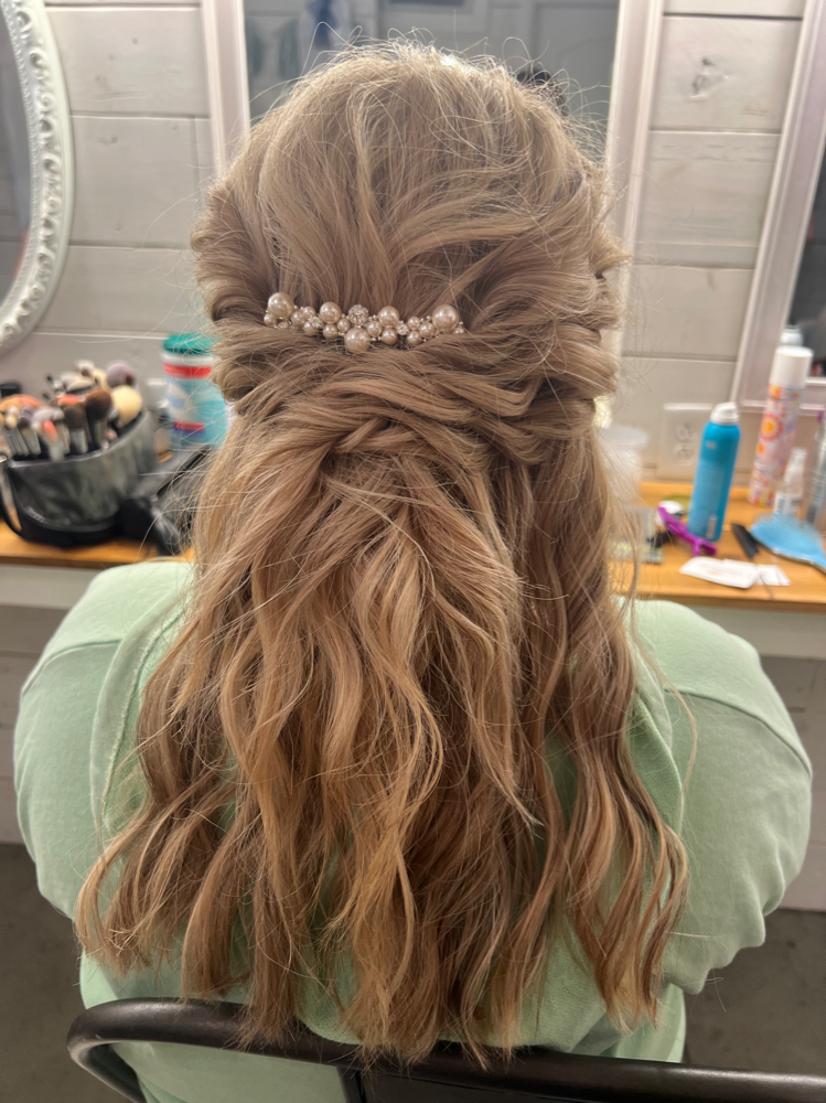 Updo/Event Hair  AS