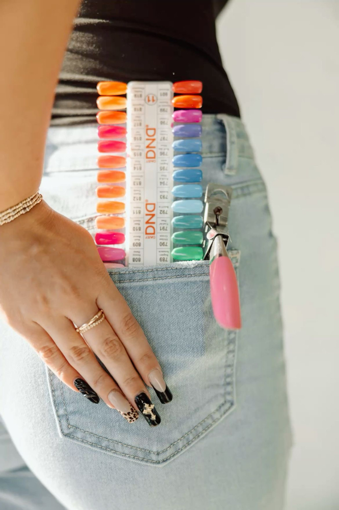 LUMINARY MANICURE