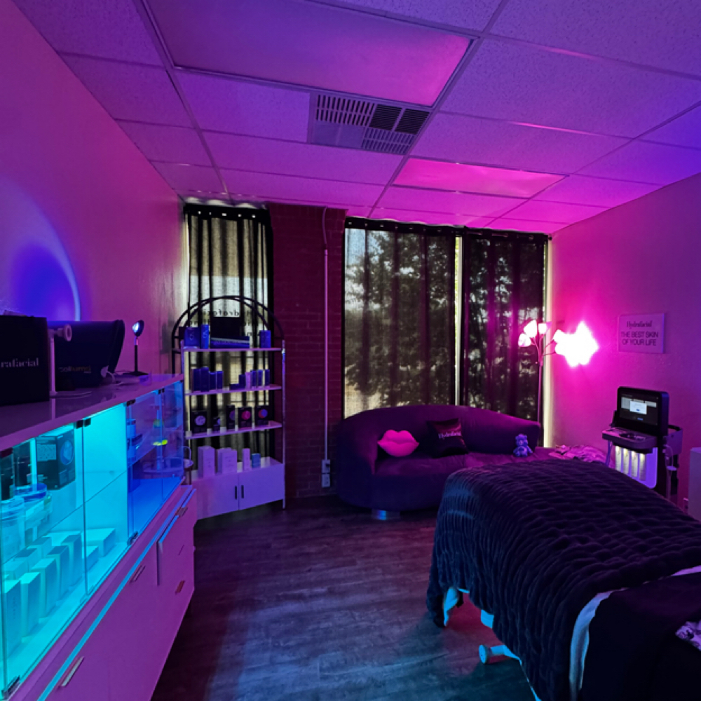 Virtual / In Clinic Consultation at Alchemy Skin in Lewisville, TX