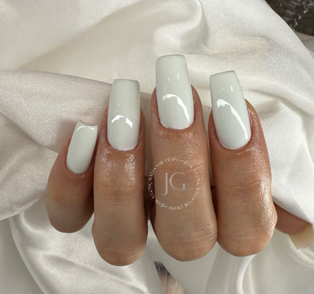 Alongamento Em Gel (manutencao) at Jessica Luchesi Skin Wellness in Elizabeth, NJ