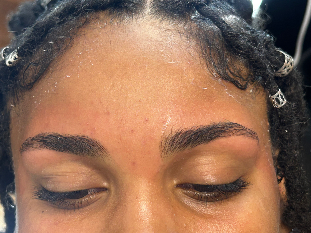 Eyebrow Wax at VaehBraidedIt in Lorain, OH