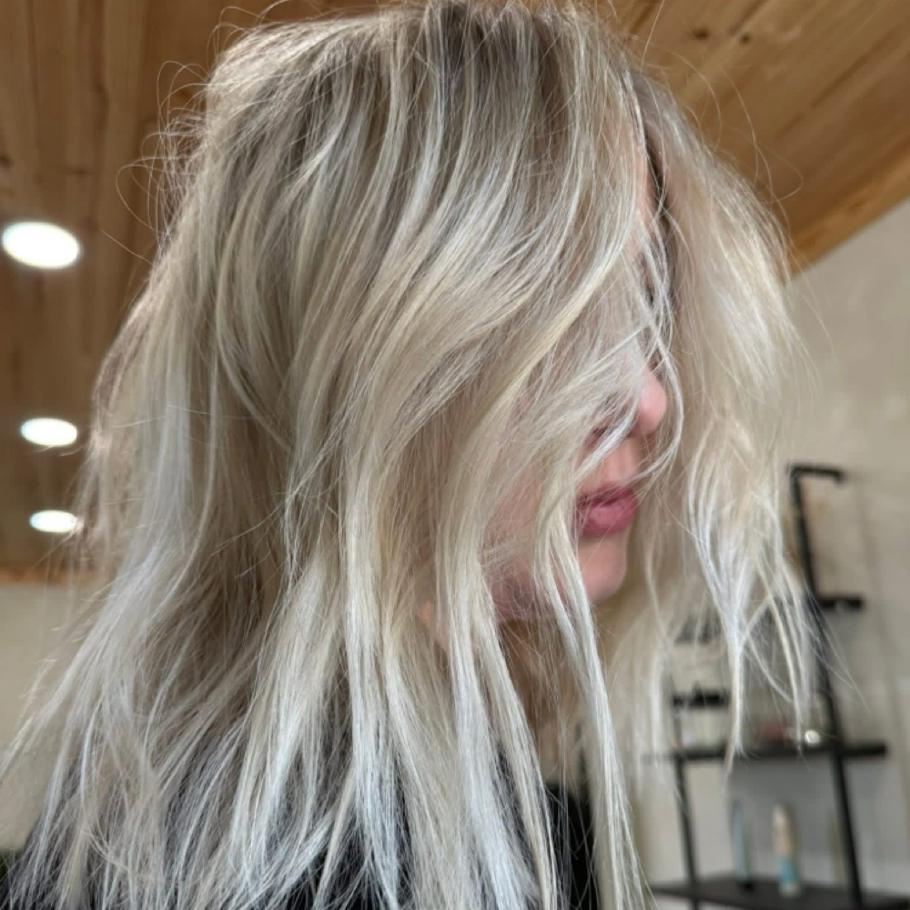 Full Highlight/ Teasy Light at Summer’s Hair + Lash Studio in Jasper, AL