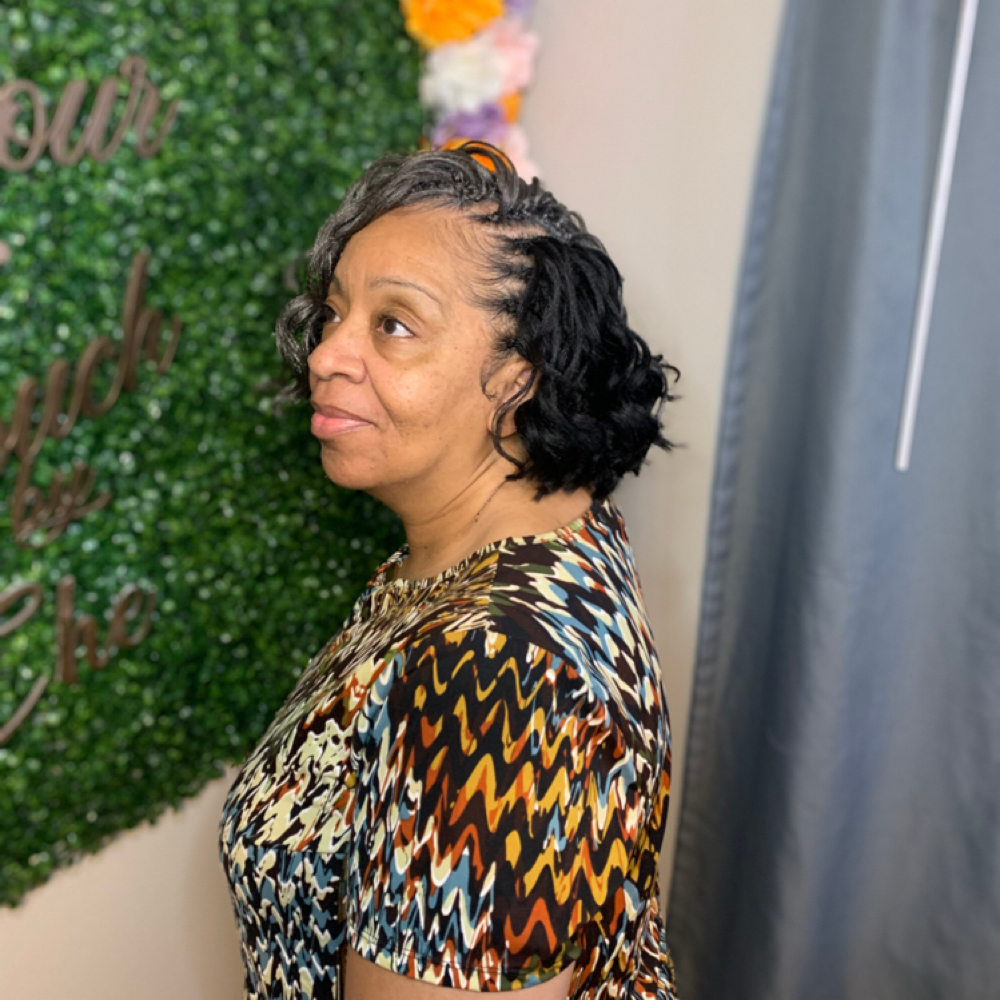 Crochet Install at Glamour Touch by Che' in Durham, NC