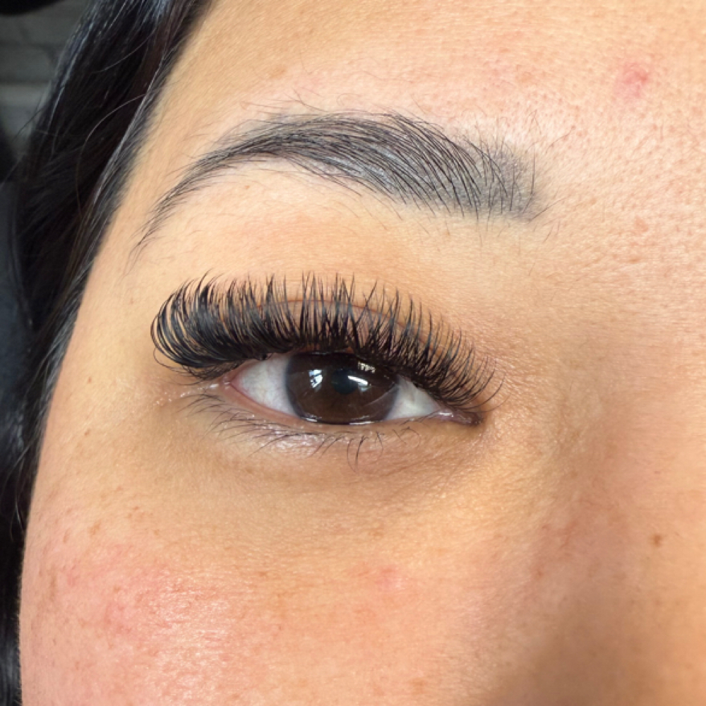 1 Week Lash Fill (Touch Up) at Clash Collective in Holmdel, NJ