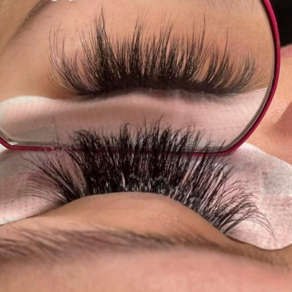 Uv lash 1wk fill at Pretty Inspo Salon in Amarillo, TX