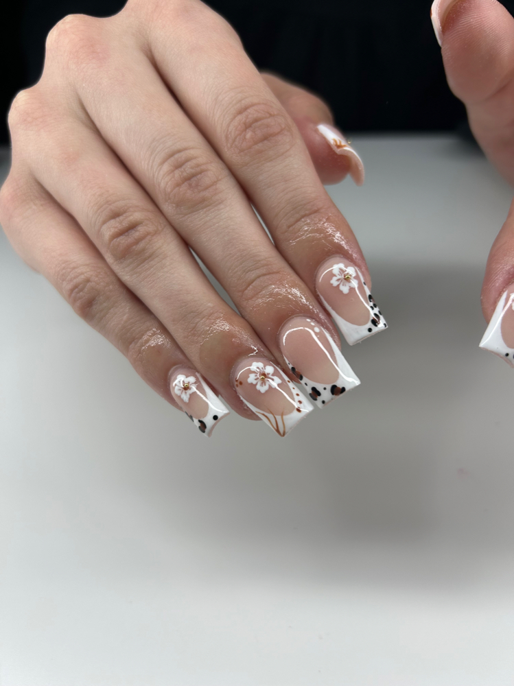 Short Acrylic Full Set at Nenacrylics in Lexington, KY