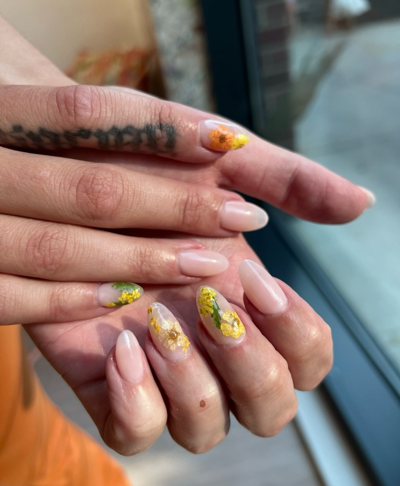 4 Accent Nails💋