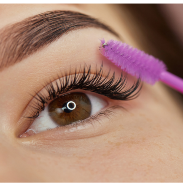 Full Set Of Lash Extensions at Salon Oasis in Danvers, MA