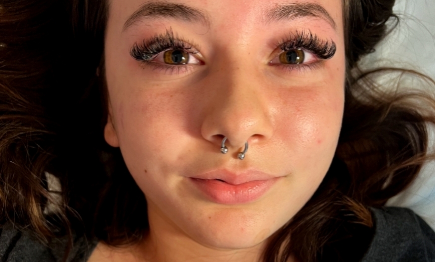 Wispy lash set