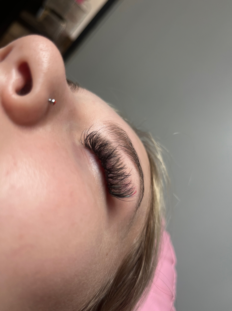 Lash Extensions (Hybrid)