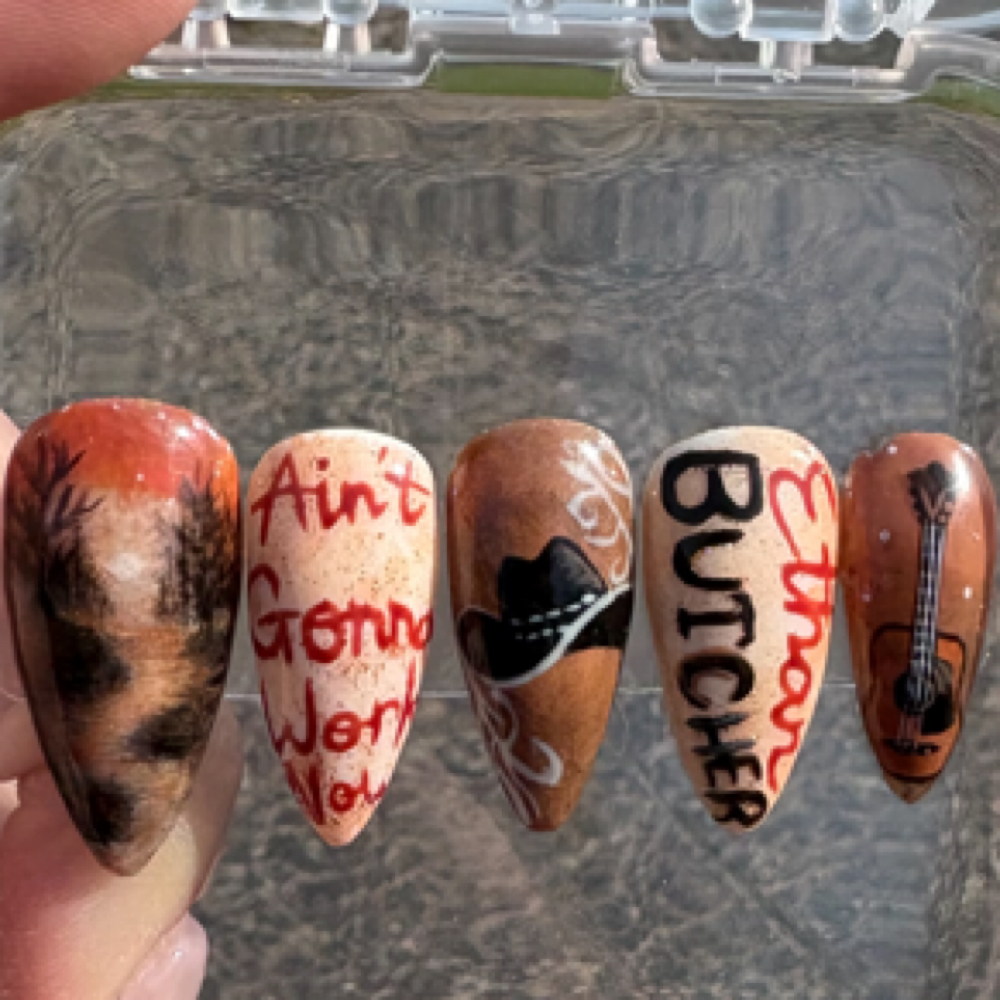 Nail Art (Level 4) at Kayleigh Cain in Delaware, OH