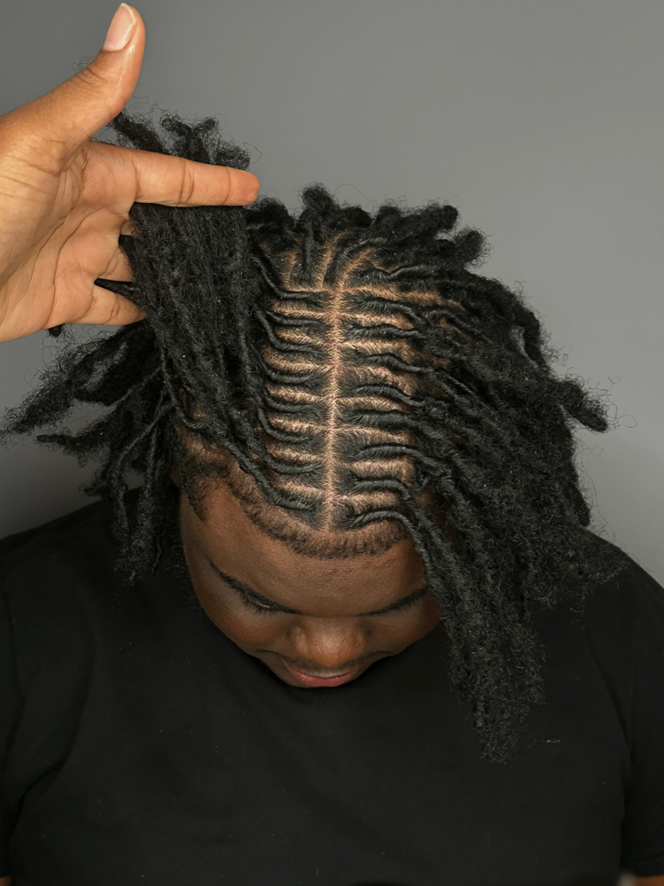 Smedium Locs Retwist >70-80 Locs