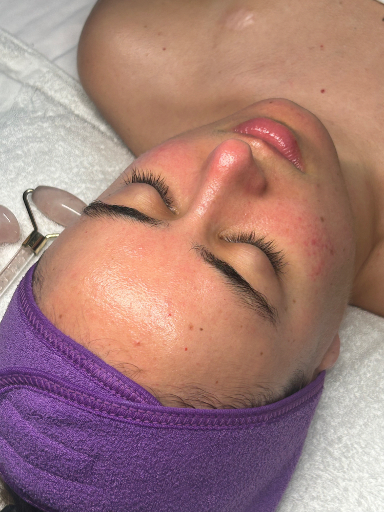 GuaSha Lymphatic Drainage Facial