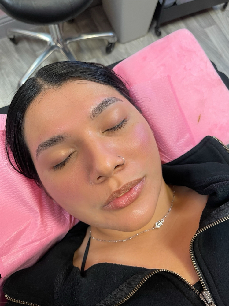 Brow Wax at THEESTHETICGLOW in Dallas, TX