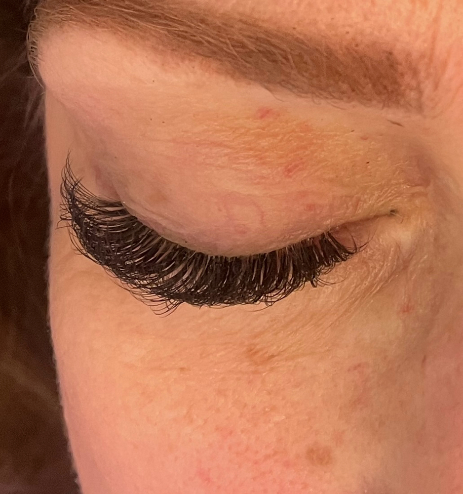 Hybrid 2-3 Week Fill at Beauty By Bailey in Rhome, TX