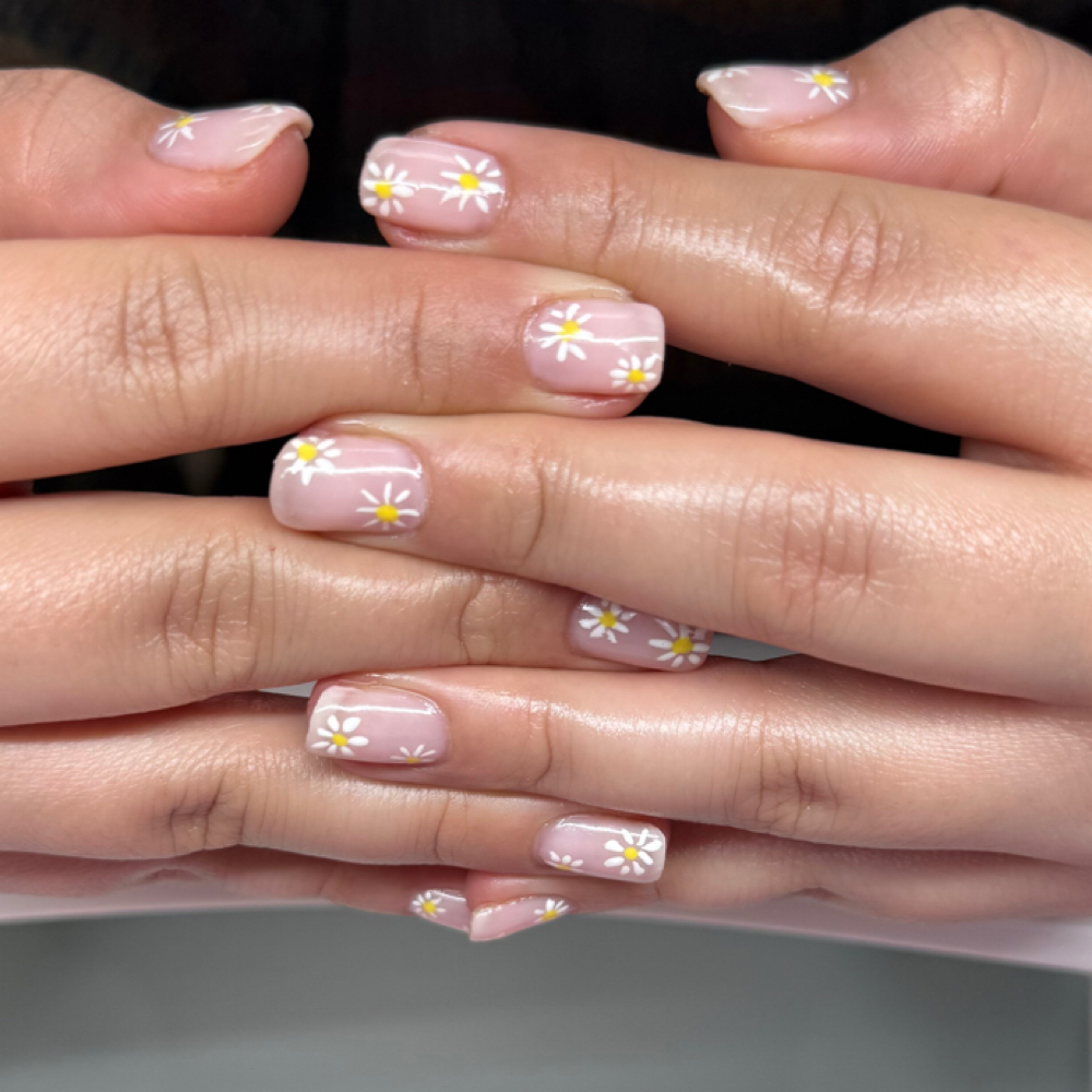 Gel Polish Manicure With Art at Pampered In Paradise Nails in Radcliff, KY