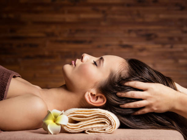AROMATHERAPY SCALP TREATMENT