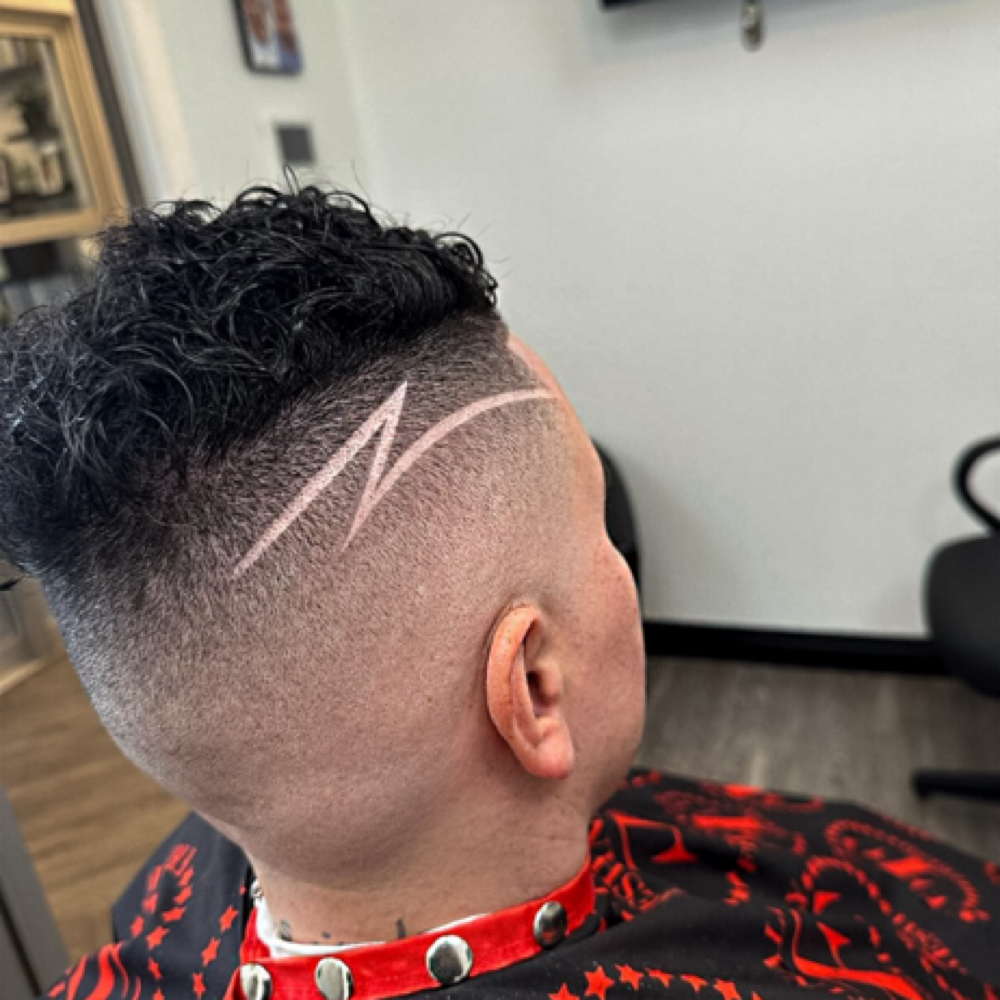 Men’s cut at Ray The Barber in Thorntom, CO